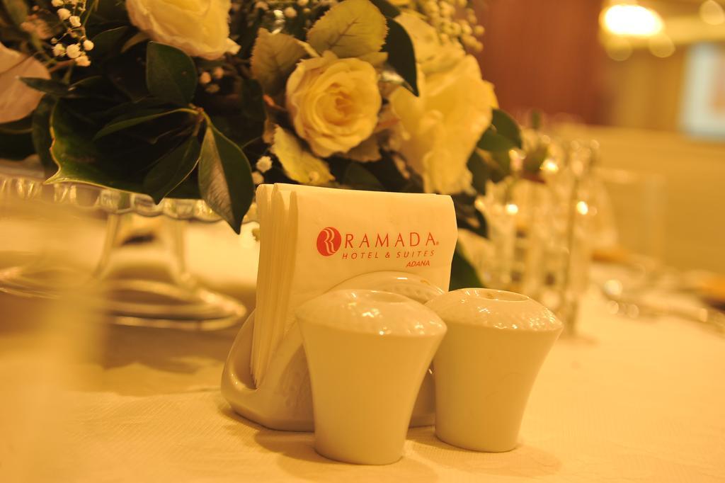 Ramada Hotel & Suites Adana Exterior foto
